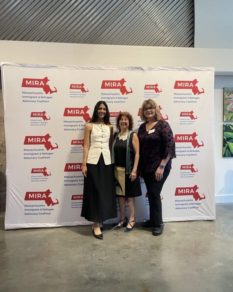 “Give Liberty a Hand”: Center for New Americans Joins the MIRA Coalition at Annual Event